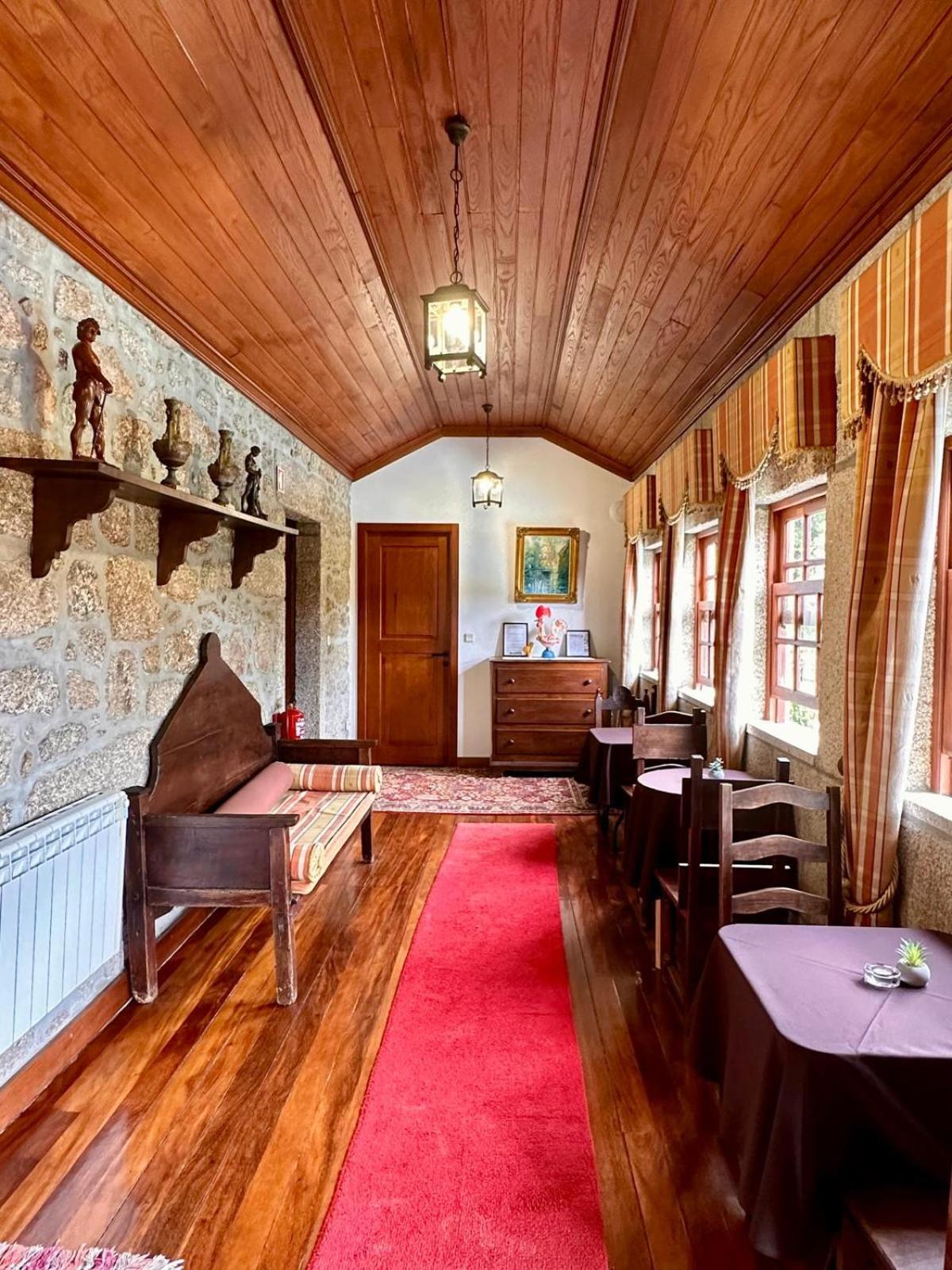 Casas Do Rio Hotel Cossourado  Buitenkant foto